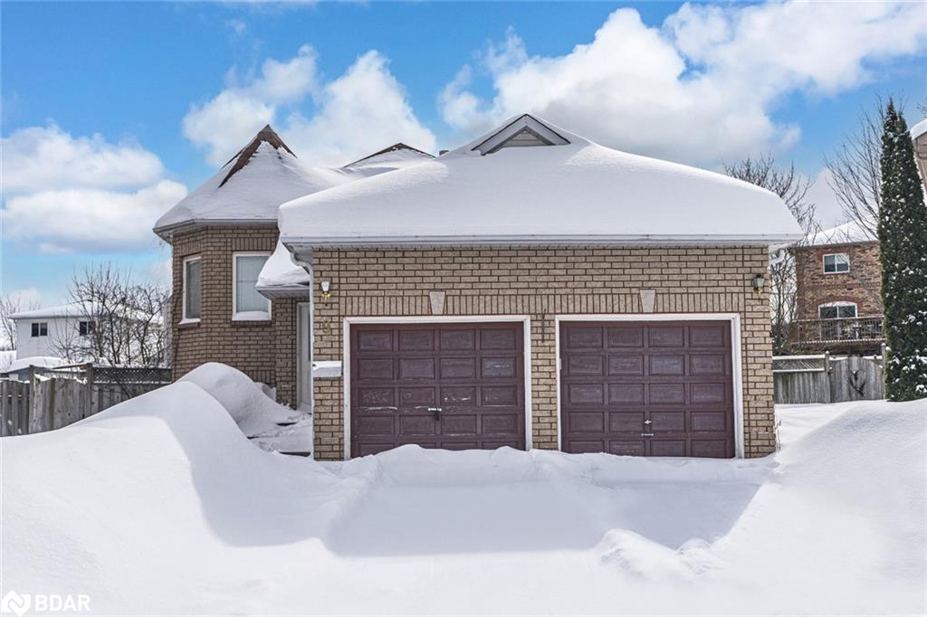 9 Kestrel Court Property Photo 1