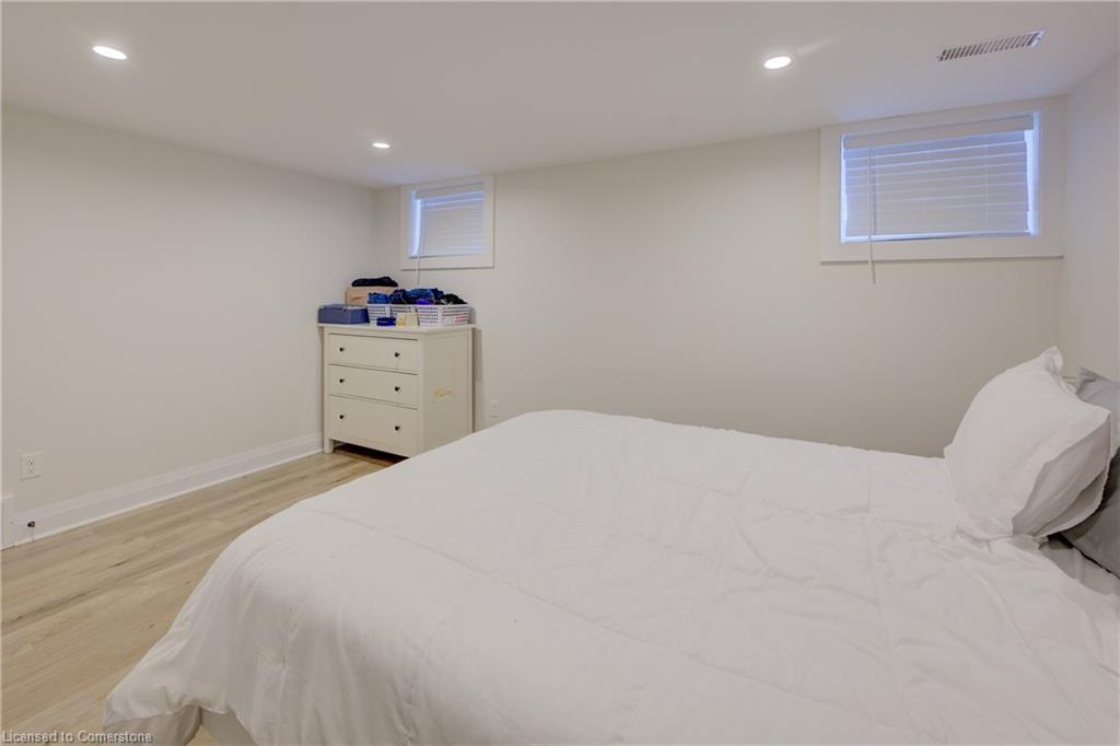 630 Waterloo Street N Property Photo 34