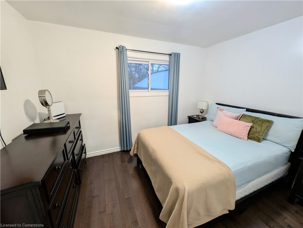 208 West 19th Street Property Photo 18