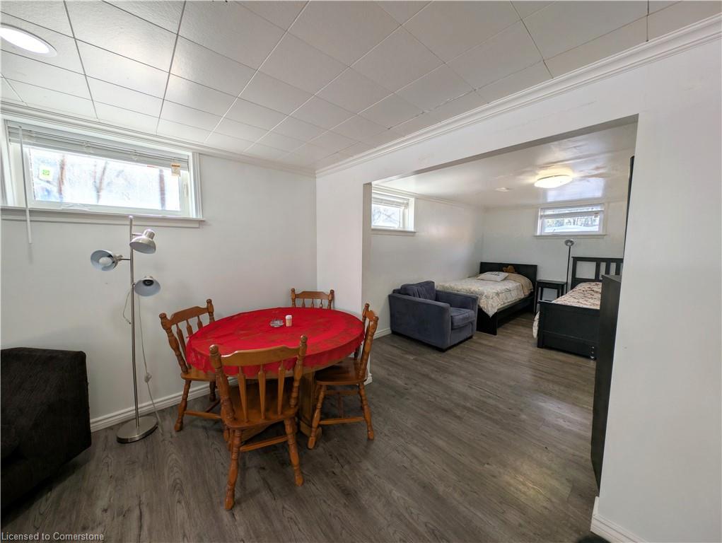 208 West 19th Street Property Photo 22