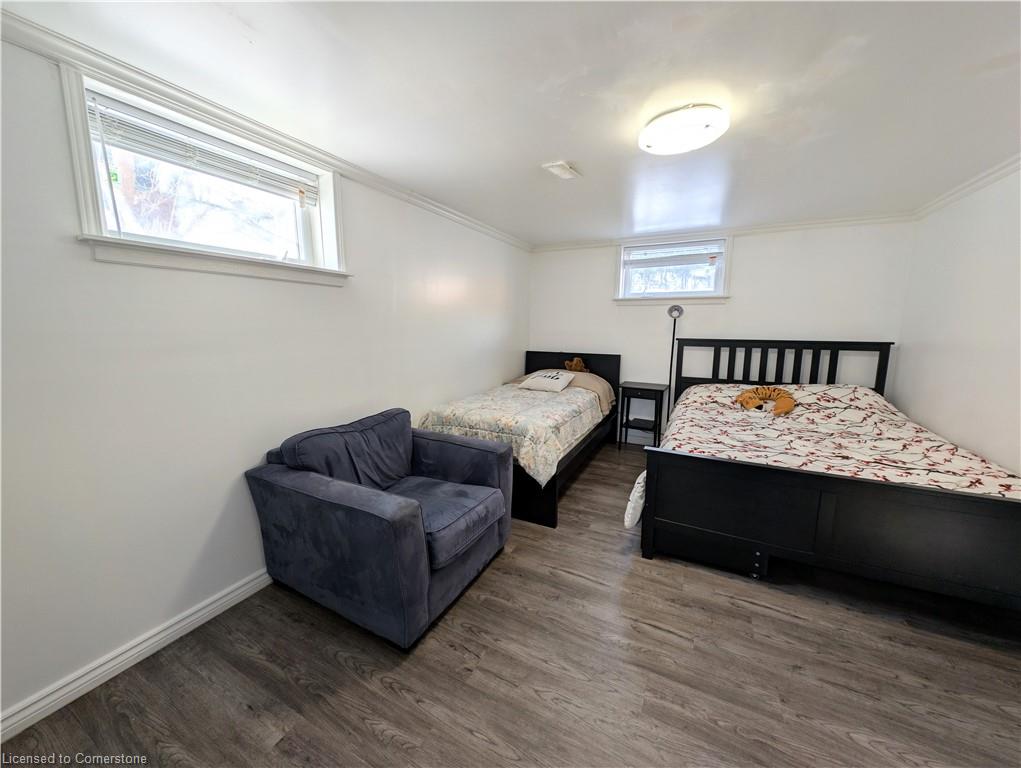 208 West 19th Street Property Photo 23
