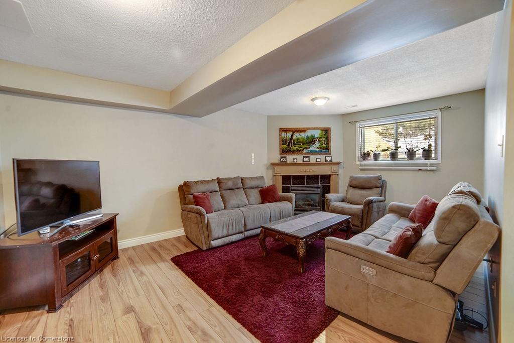 369 Macintosh Drive Property Photo 25