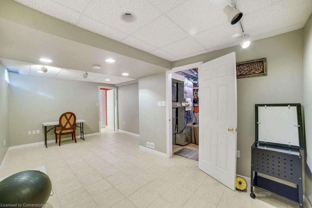 369 Macintosh Drive Property Photo 34