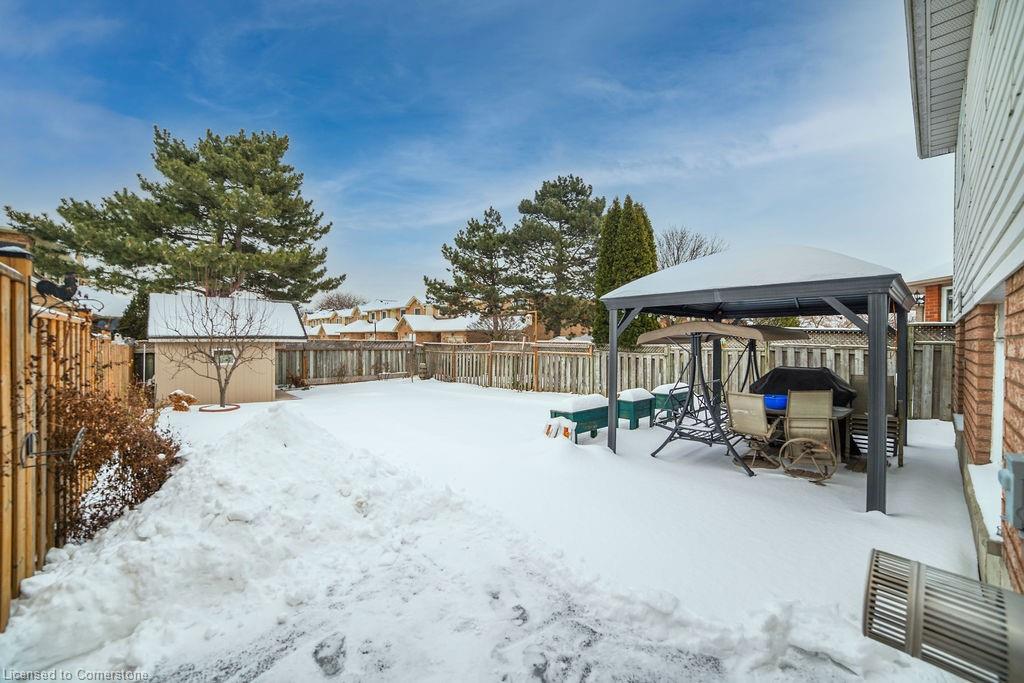 369 Macintosh Drive Property Photo 39