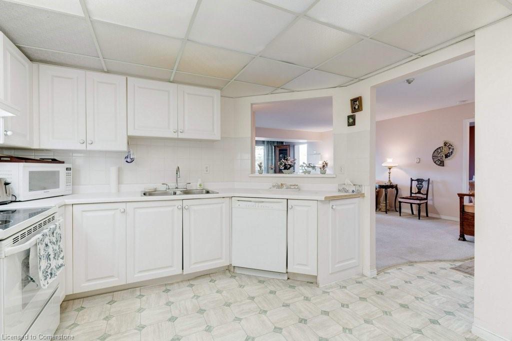 207-5080 Pinedale Avenue Property Photo 7