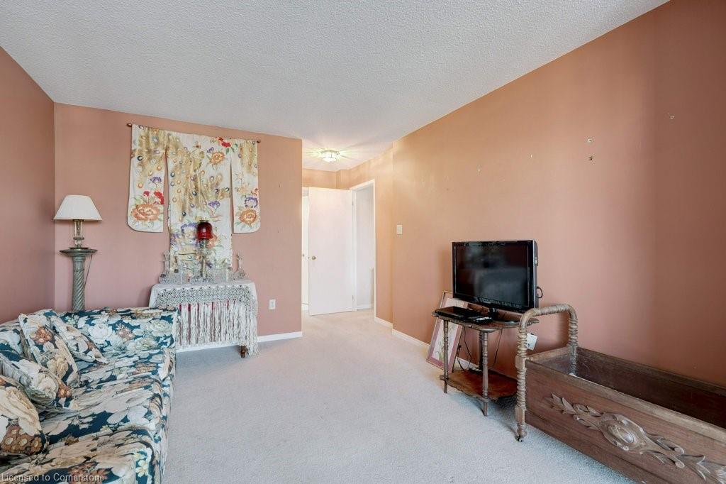 207-5080 Pinedale Avenue Property Photo 20