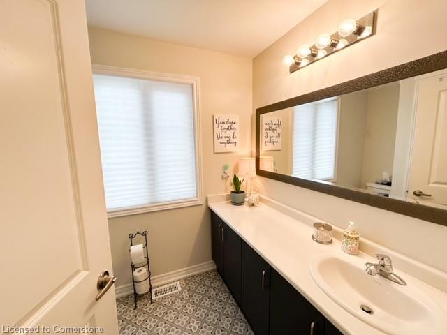 70 Genoa Drive Property Photo 11