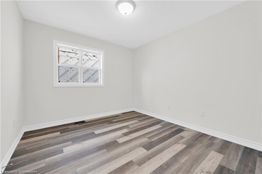 18 Braeburn Street Property Photo 3