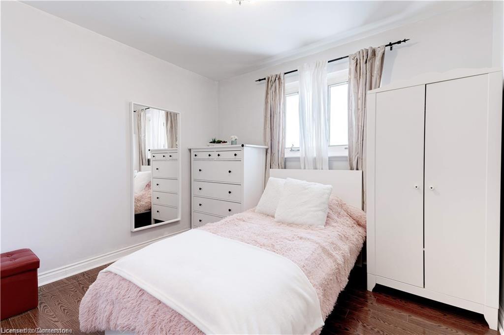 31 Tinton Crescent Property Photo 20