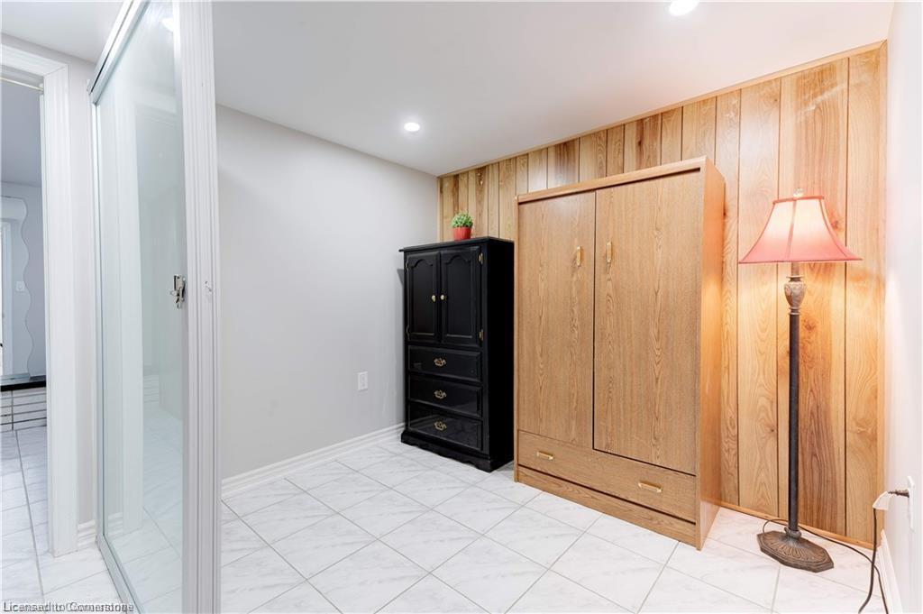 31 Tinton Crescent Property Photo 24