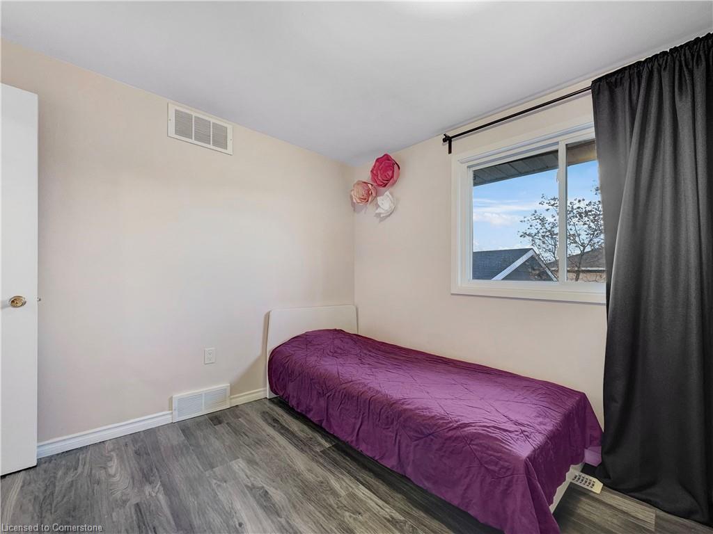 3 Leduc Street Property Photo 32