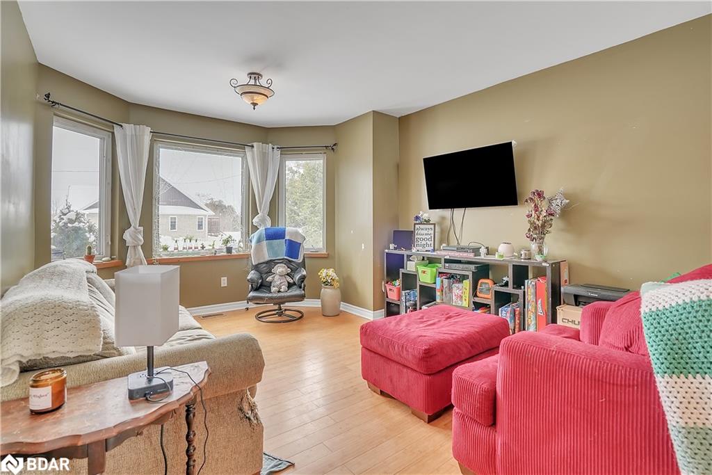 96 Elm Street Street Property Photo 8