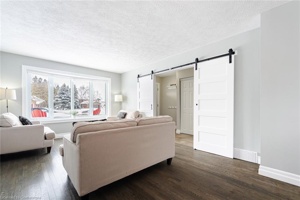 37 Edward Street Property Photo 7