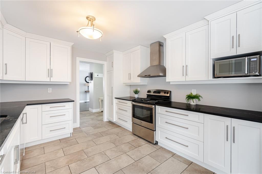 37 Edward Street Property Photo 12