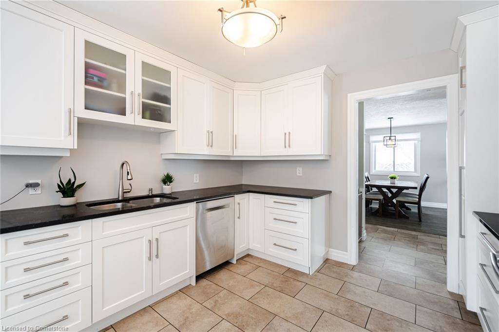37 Edward Street Property Photo 15