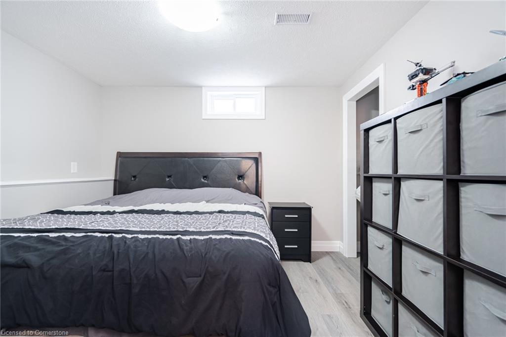 37 Edward Street Property Photo 29