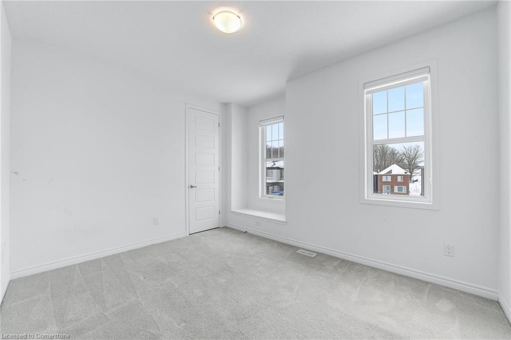 3 Milt Schmidt Street Property Photo 20