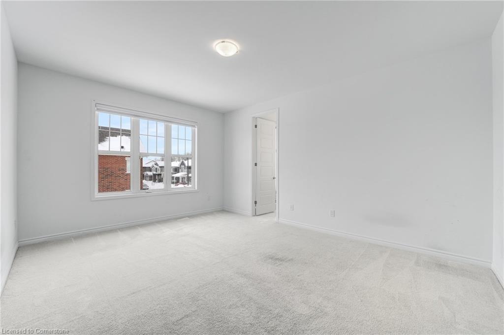 3 Milt Schmidt Street Property Photo 29