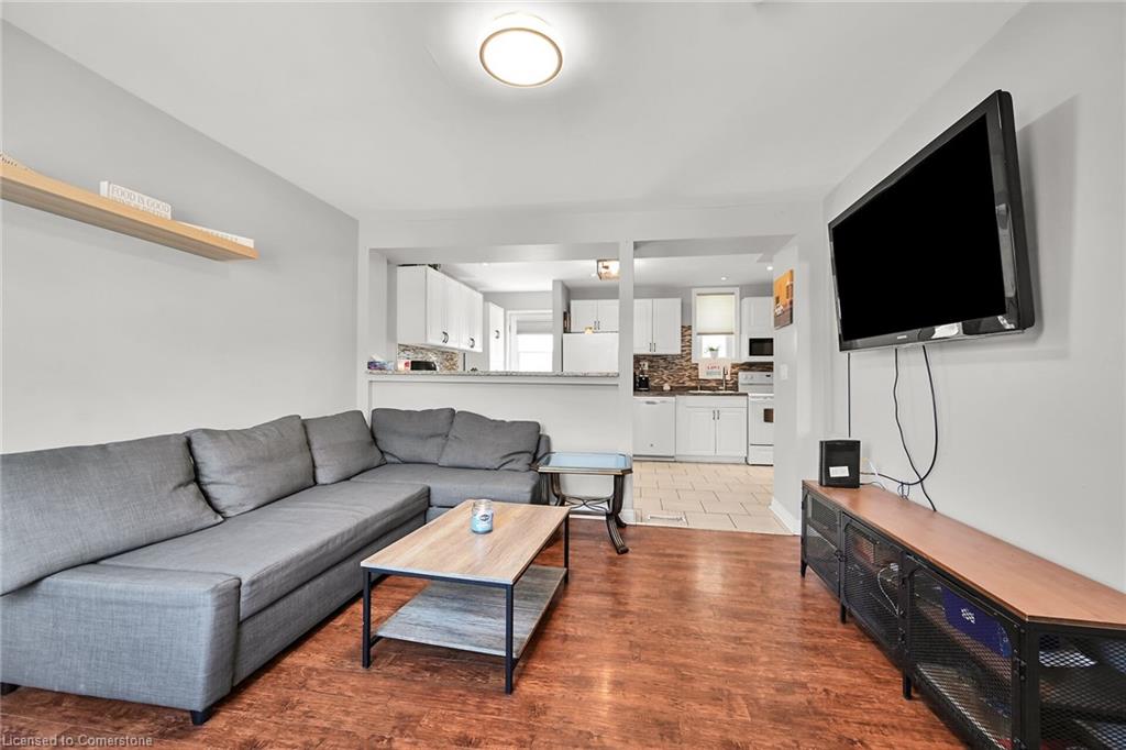 174 Grace Avenue Property Photo 4