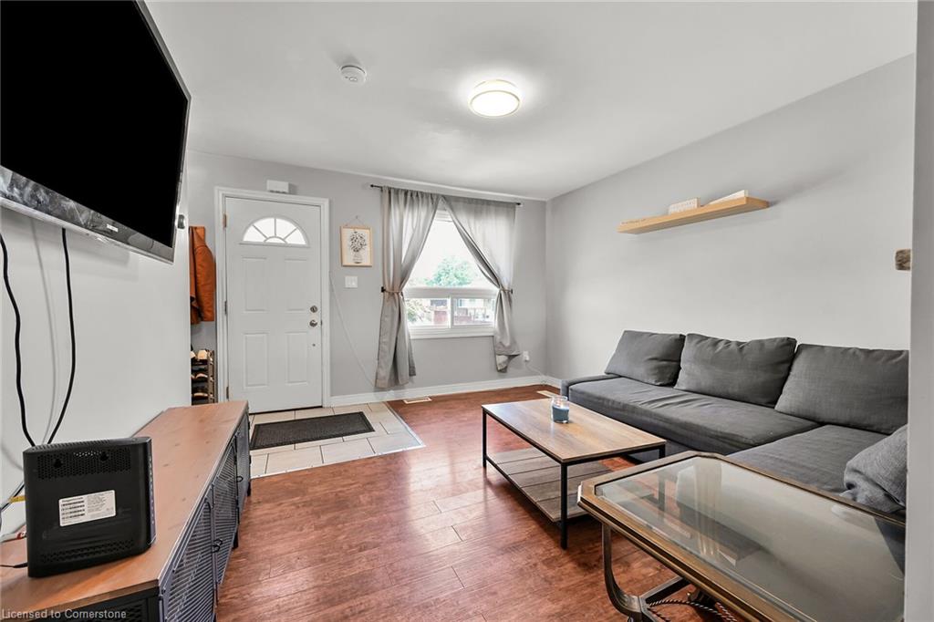 174 Grace Avenue Property Photo 7