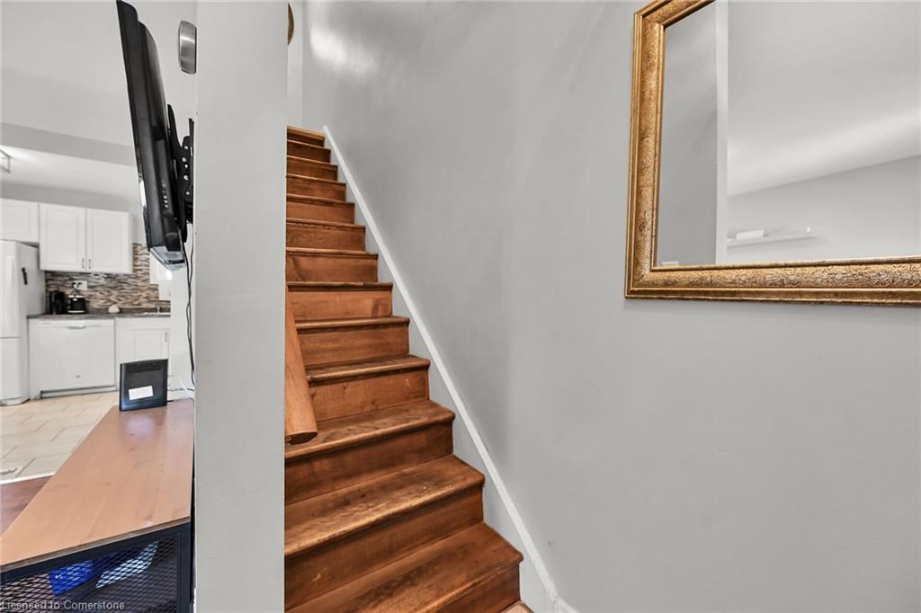 174 Grace Avenue Property Photo 15