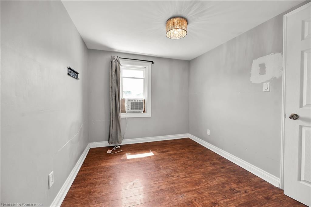 174 Grace Avenue Property Photo 17