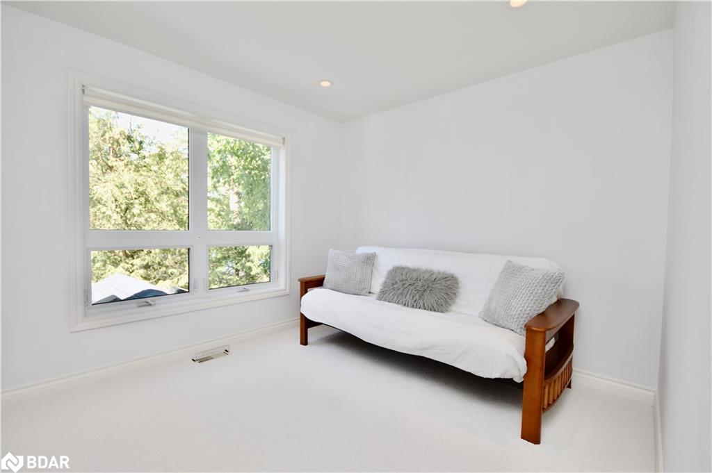 60 Balsam Street Property Photo 24