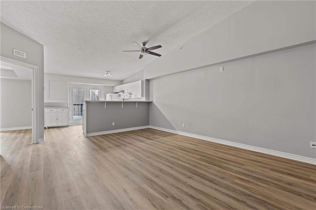 407-2075 Appleby Line Property Photo 12