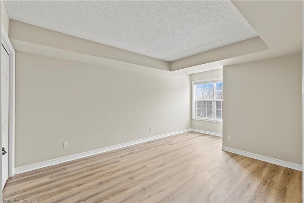 407-2075 Appleby Line Property Photo 14