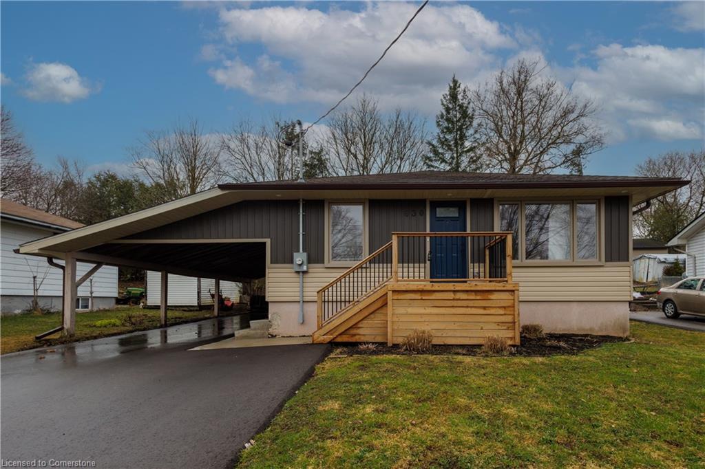 630 Waterloo Street N Property Photo