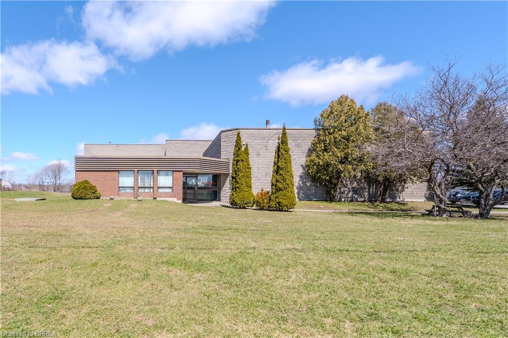 9 Hawk Street Property Photo