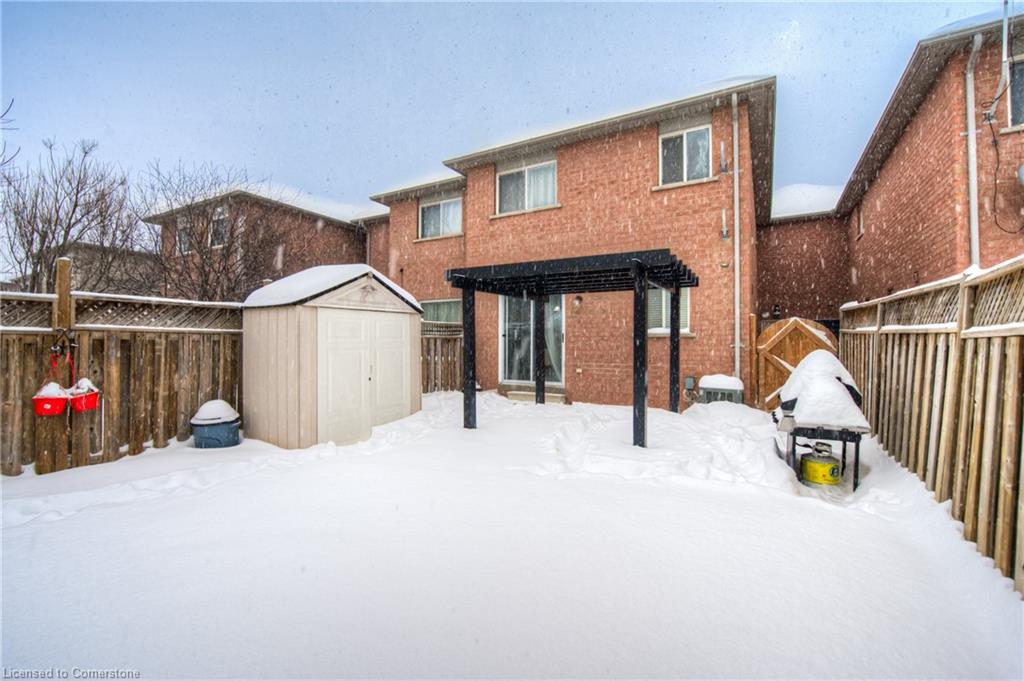 2479 Newcastle Crescent Property Photo 41