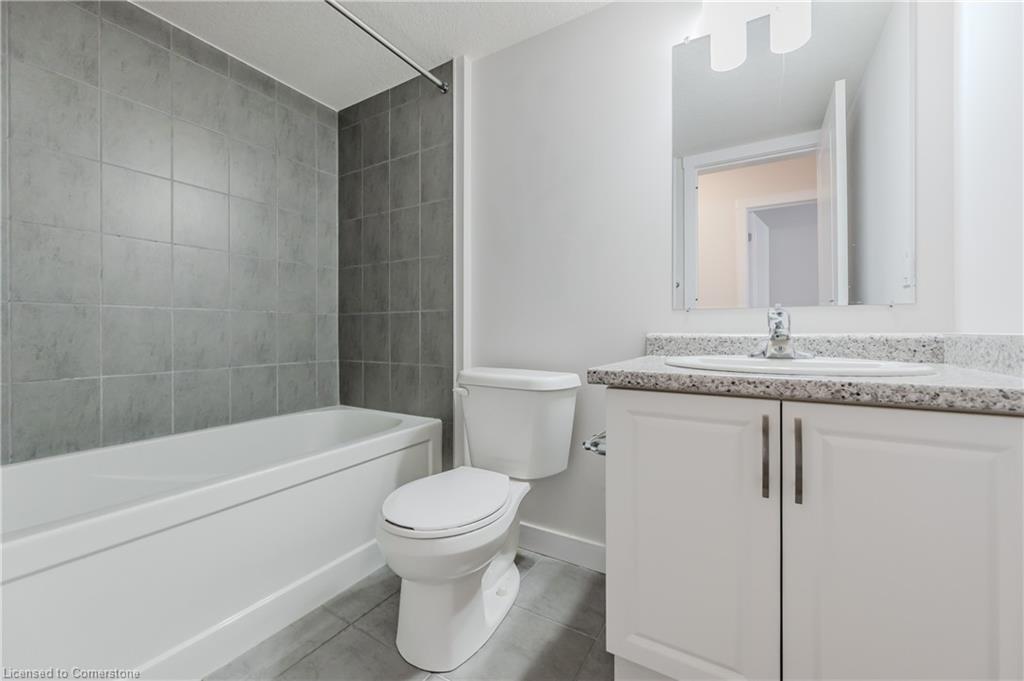 D-170 Rochefort Street Property Photo 18