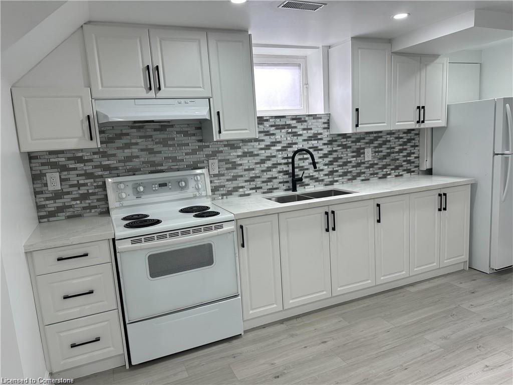 70 Warren Avenue Property Photo 3