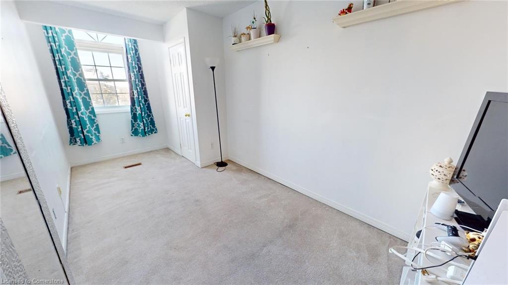 3-119 Spring Road Property Photo 16