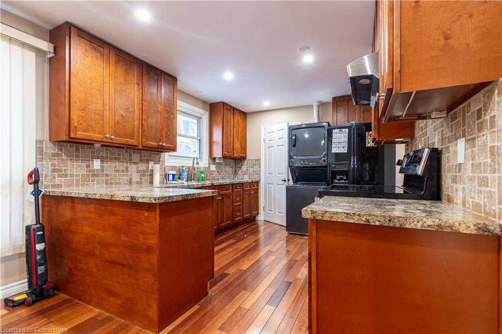 598 Mapledale Avenue Property Photo 8