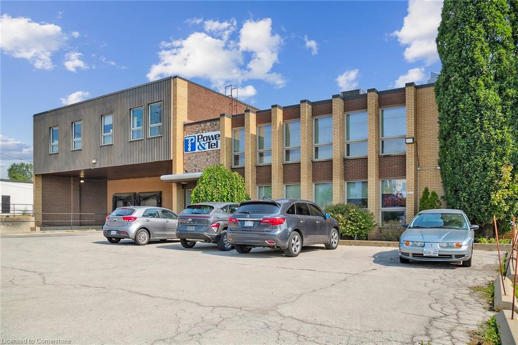 1141 King Road Property Photo