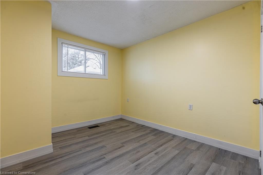 598 Mapledale Avenue Property Photo 12