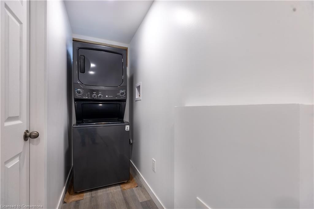598 Mapledale Avenue Property Photo 13