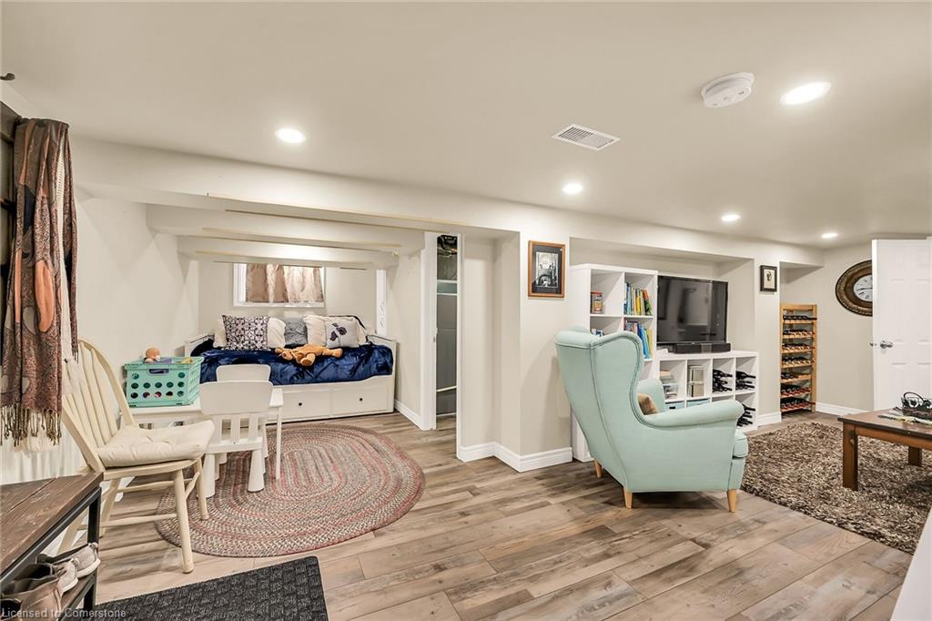 18 Cliff Avenue Property Photo 30