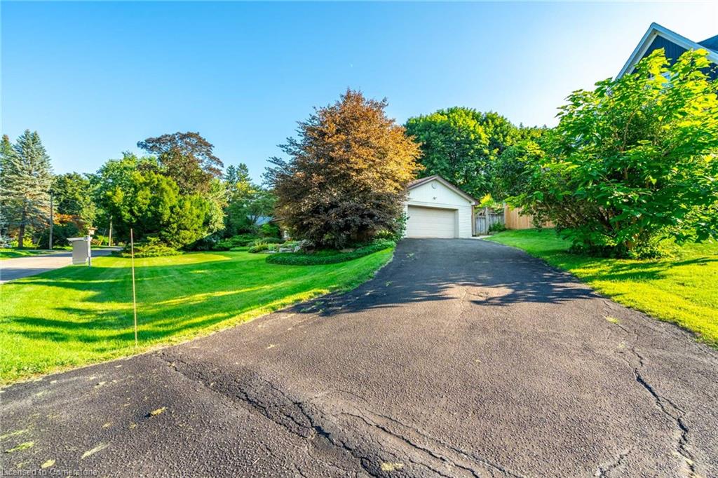 318 Woodworth Drive Property Photo 2