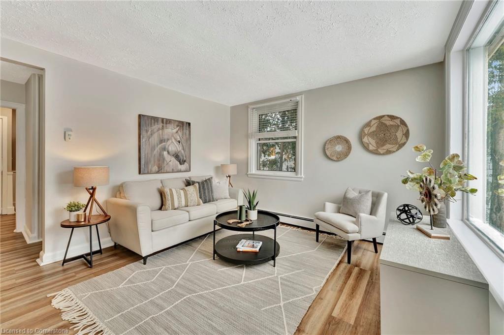 328 Hatt Street Property Photo