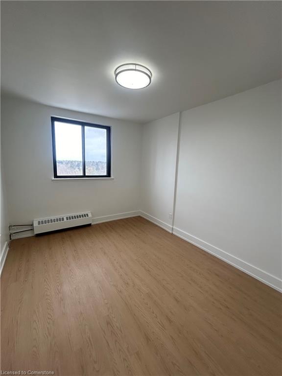 605-671 Woolwich Street Property Photo 16
