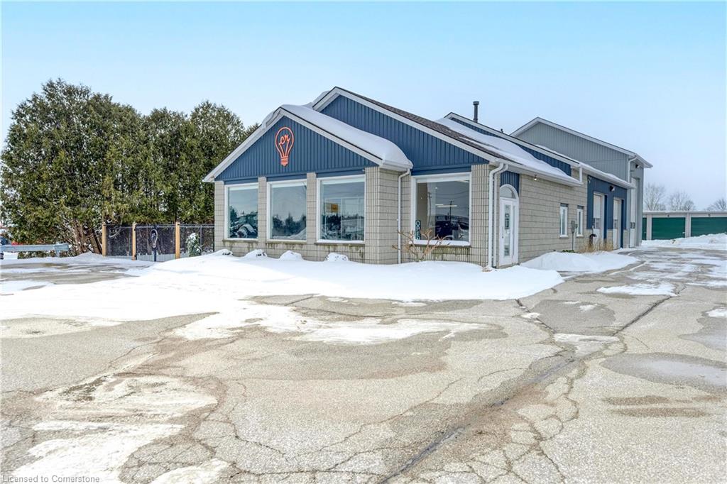 400 Broadway Street Property Photo