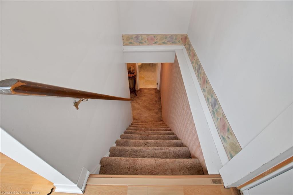 218 East 44th Street Property Photo 14