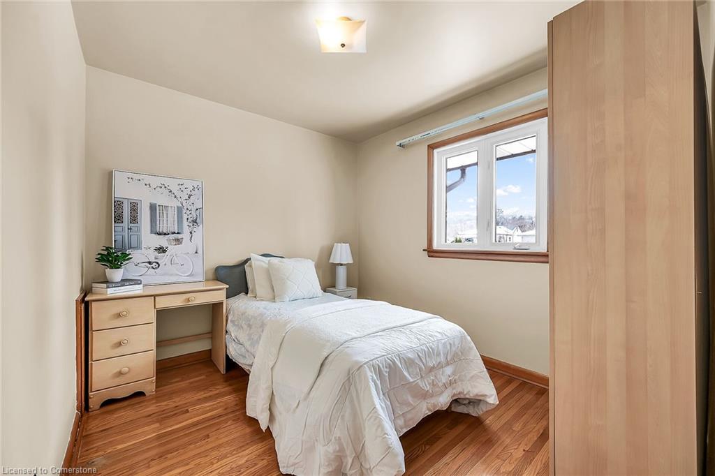 118 Charlotte Street Property Photo 17