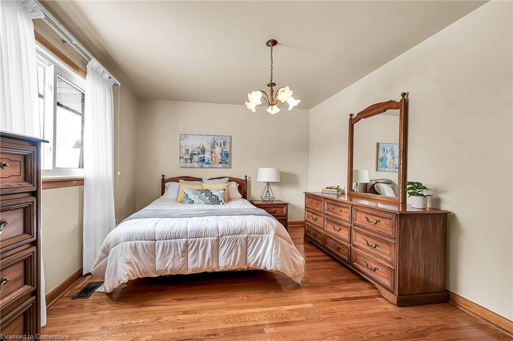 118 Charlotte Street Property Photo 20