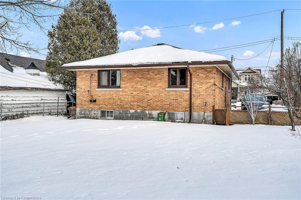 118 Charlotte Street Property Photo 36