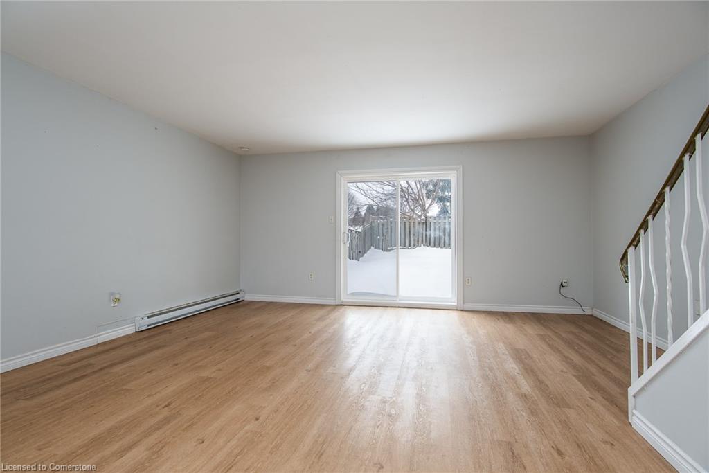 2-144 Jansen Avenue Property Photo 7