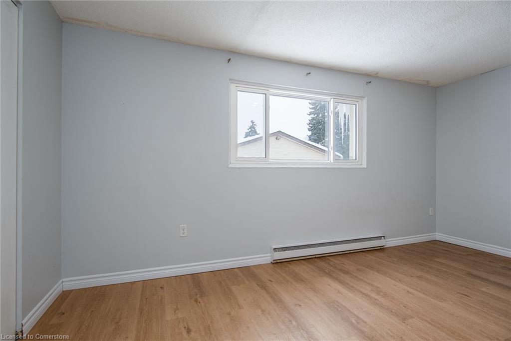 2-144 Jansen Avenue Property Photo 22